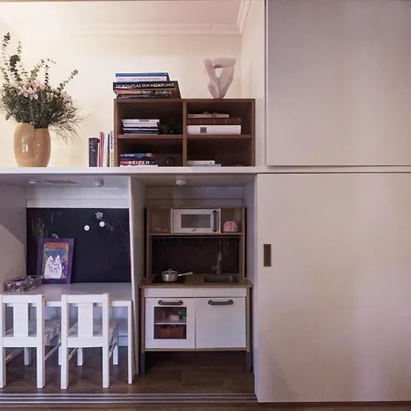 Comfortable Town House In Quiet Area By Lovelystay * Lisboa