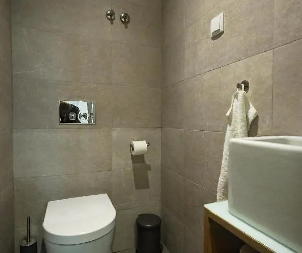 Comfortable Town House In Quiet Area By Lovelystay * Lisboa